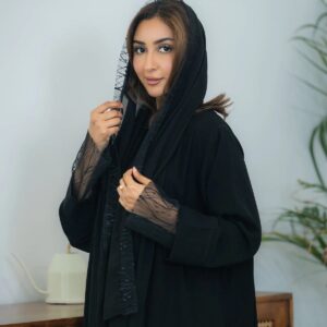 عباية ملكي مع دانتيل اسود هندي